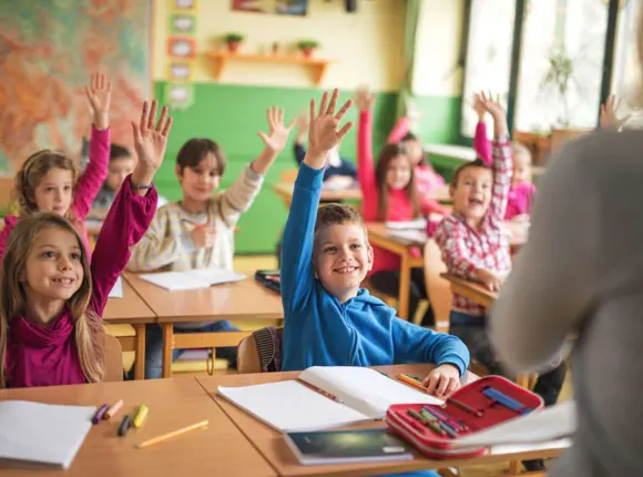 Cours-en-groupe-pour-les-ecoliers